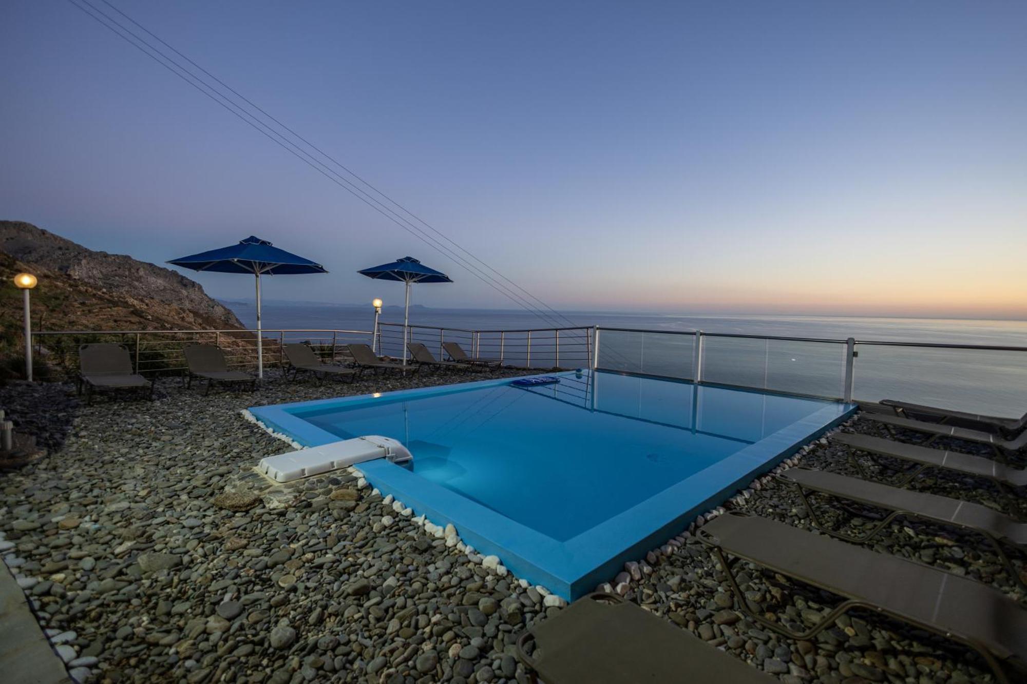 Akrotiri Panorama- Luxury Rental Apartments With Sea View Родакинон Экстерьер фото