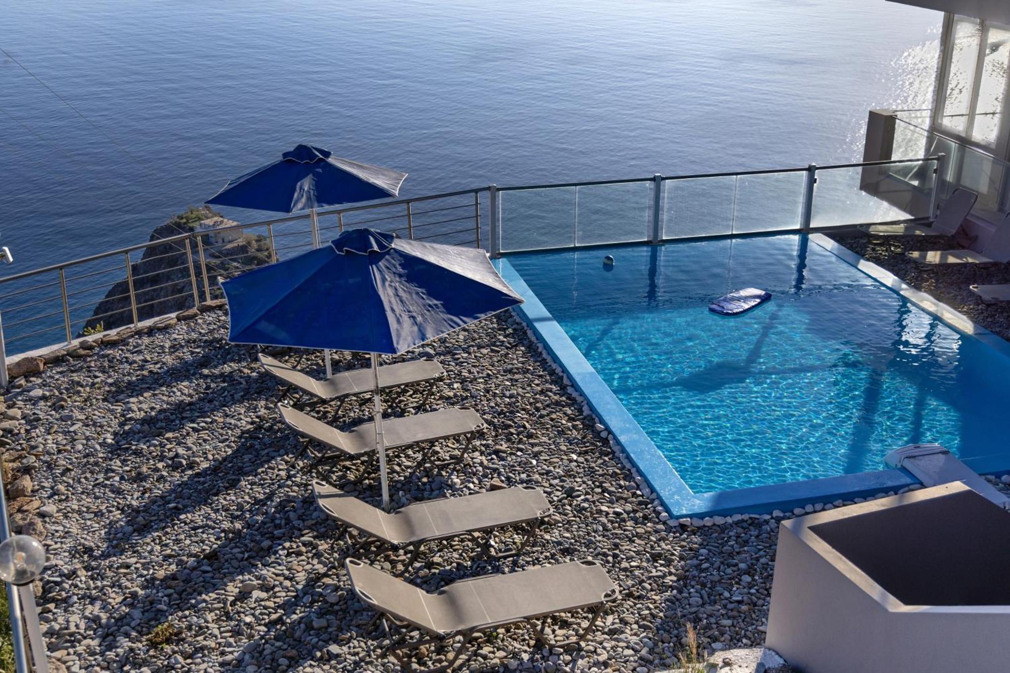 Akrotiri Panorama- Luxury Rental Apartments With Sea View Родакинон Экстерьер фото