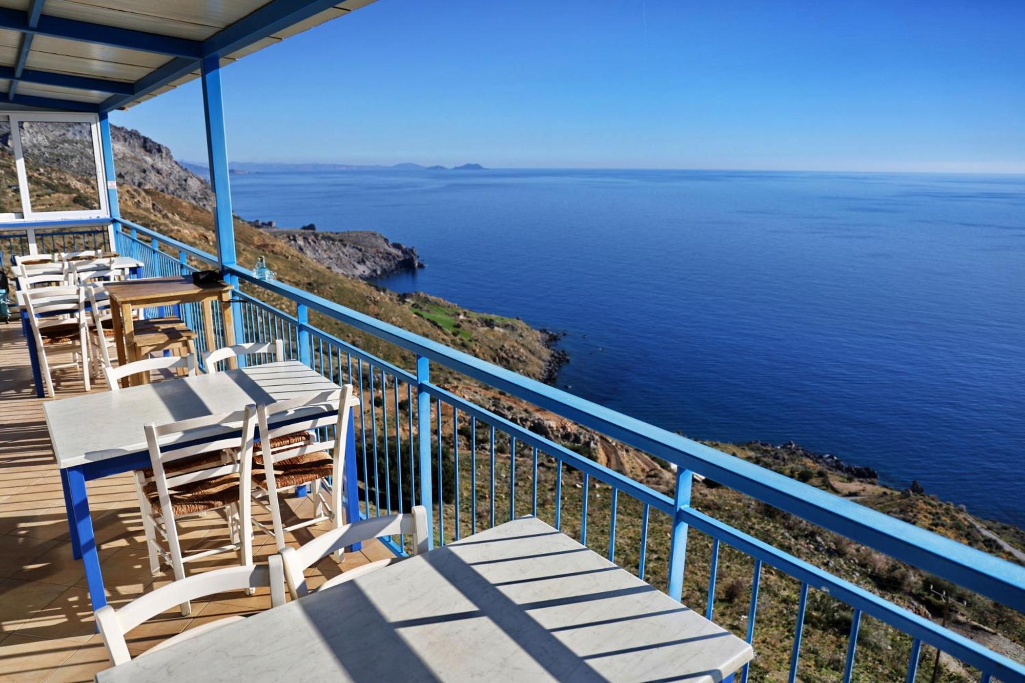 Akrotiri Panorama- Luxury Rental Apartments With Sea View Родакинон Экстерьер фото